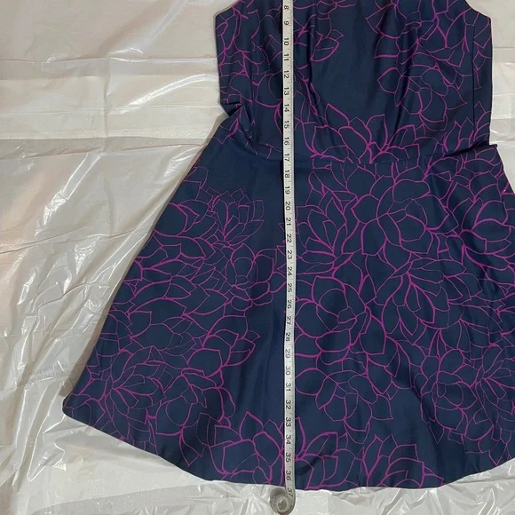 NWT GAP Floral Fit &Flare Dress In Navy Blue/ Fuchsia Purple Size 16 - Picture 8 of 12